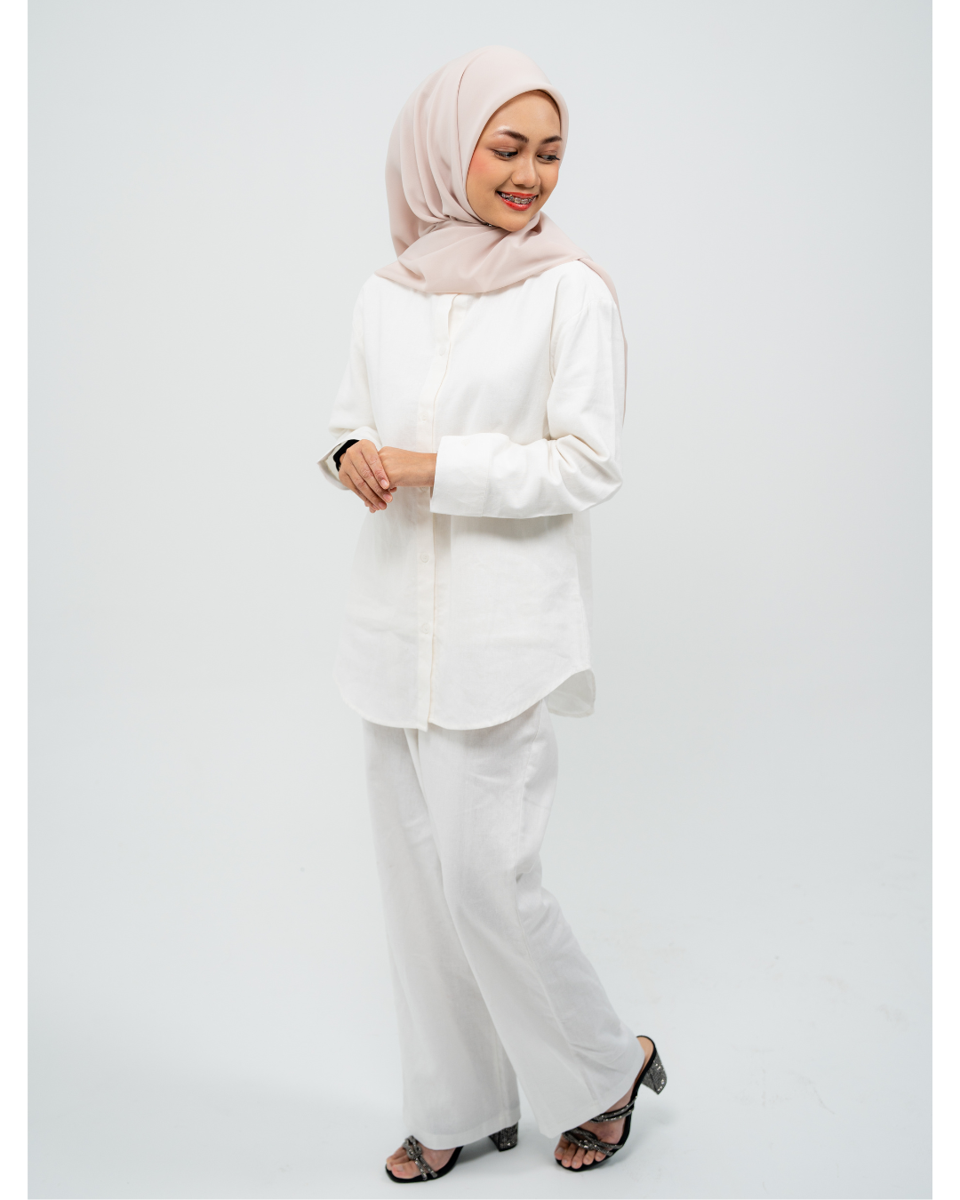 THE EASE - LINEN SET