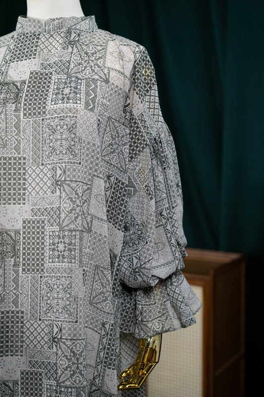 LEORA DRESS IN GREY